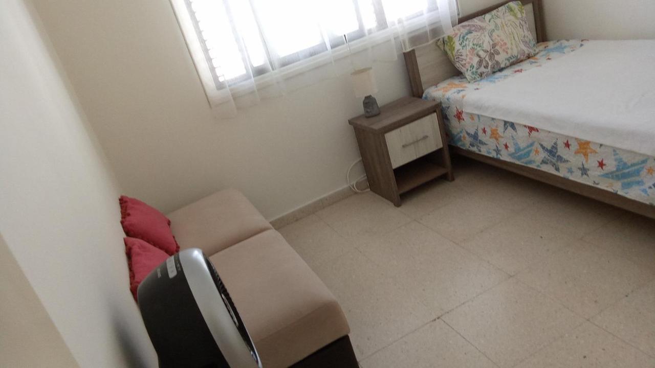 2 Bedroom Apartment In Makenzi Λάρνακα Εξωτερικό φωτογραφία