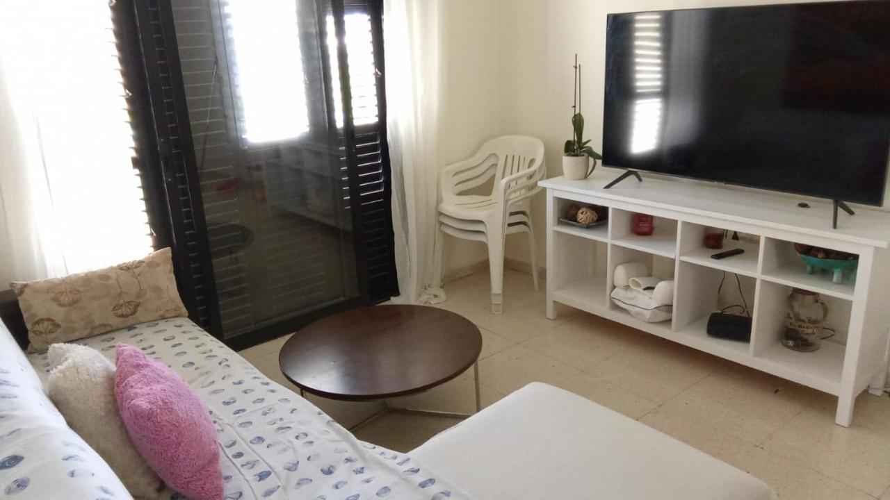 2 Bedroom Apartment In Makenzi Λάρνακα Εξωτερικό φωτογραφία
