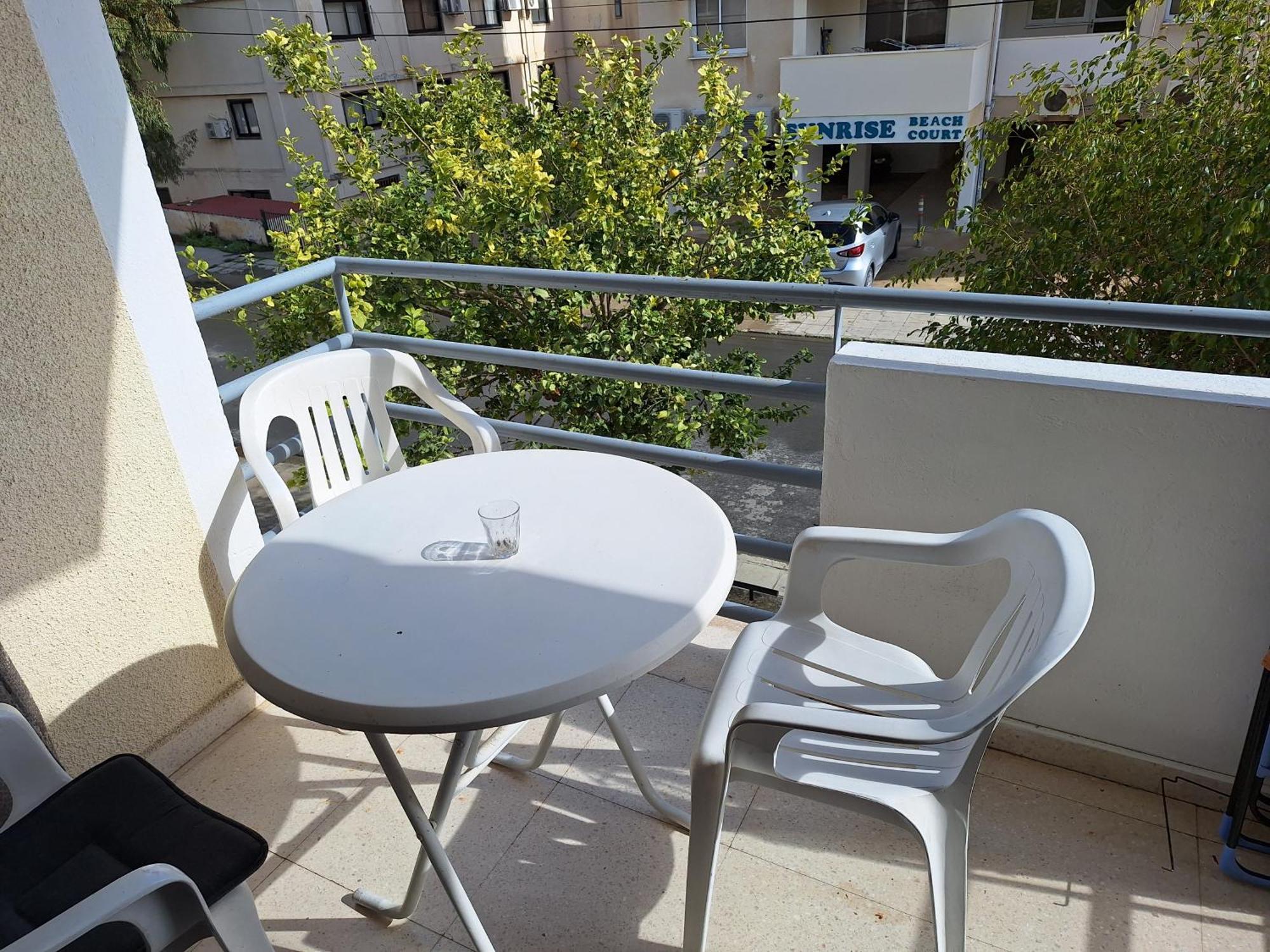 2 Bedroom Apartment In Makenzi Λάρνακα Εξωτερικό φωτογραφία